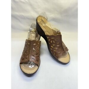Born Comfort Platform Wedge Mule Style Leather Brown Sandals Sz 11